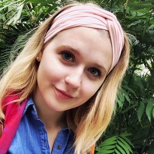 Meet your Posher, Catherine